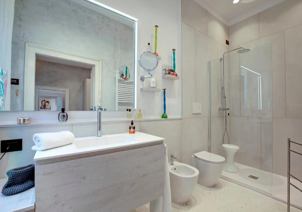 Stunning Modern Apartment In The Heart Of Venedig