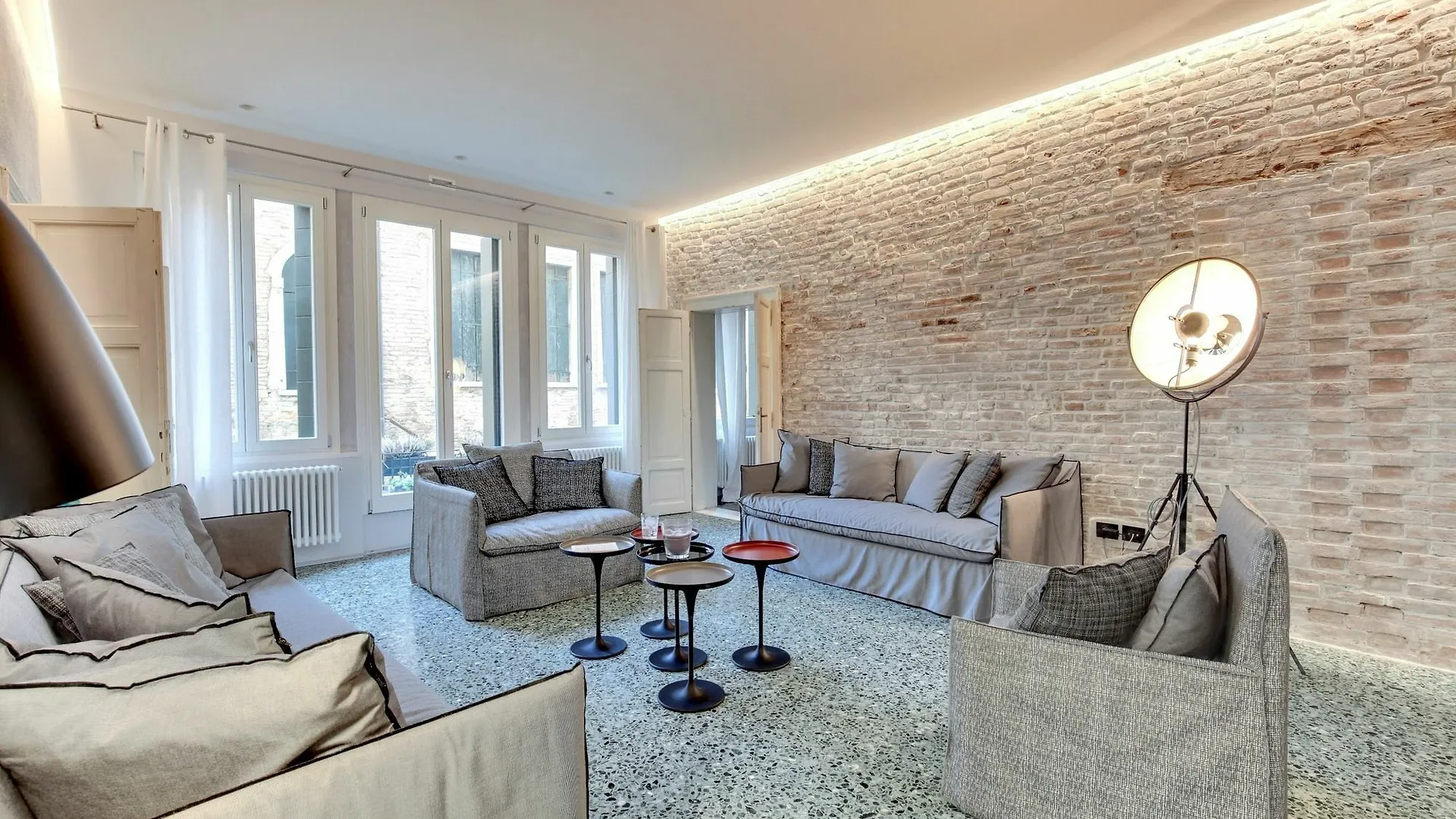 Contatti di Stunning Modern Apartment In The Heart Of Venice